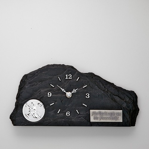 Schieferlook Uhr 62482 mit Emblem und Textschild