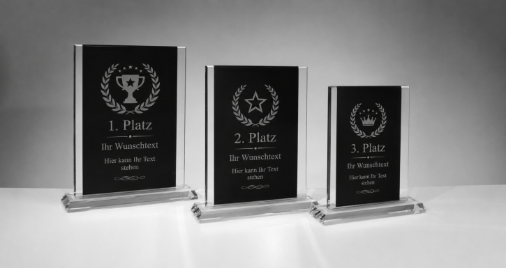 CLEAR-GLASTROPHÄE – EDLE AUSZEICHNUNG AUS GLAS MIT INDIVIDUELLER LASERGRAVUR