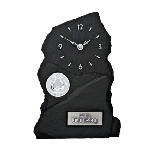 Standuhr Schieferoptik 29,5 cm mit Gravur & Sportemblem