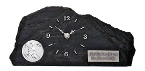 Standuhr Schieferoptik 29 x 14 cm mit Gravur & Sportemblem