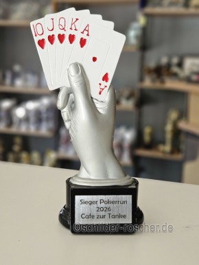 Poker Trophäe Hand mit Karten Resin mit Gravur | Pokal Pokern