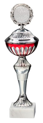 Pokal "E1331" – stilvoller Siegerpokal in silber-rot